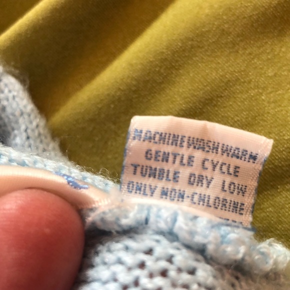 Baby boy blue hoodie sweater/sweet white bear on front/ zip up in back 18 months - Picture 12 of 15